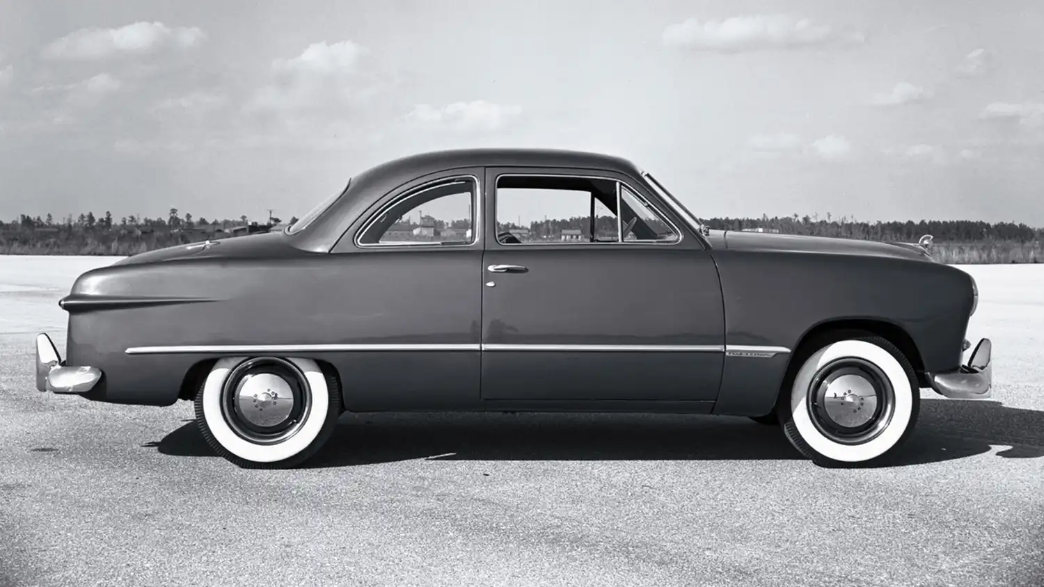1949 Ford Custom Coupe