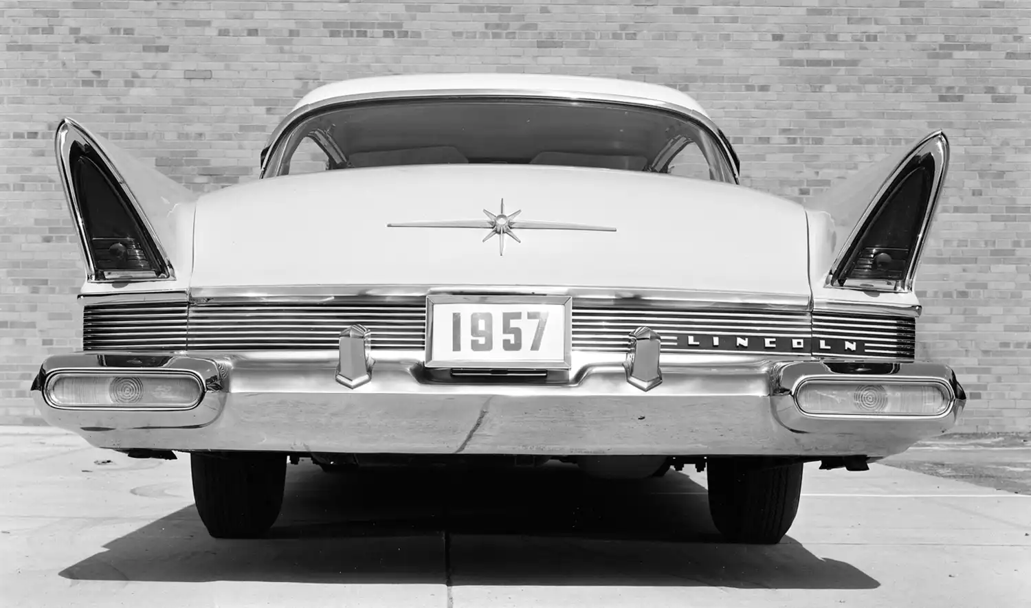 The 1957 Lincoln Premier: A Four-Door Hardtop Icon