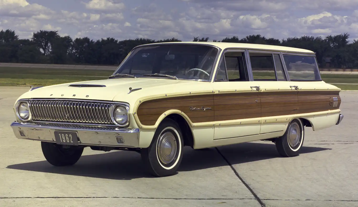 Suburban Style Icon: The 1962 Falcon Squire Legacy