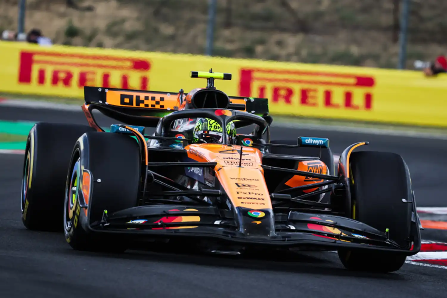 F1 – Norris Edges Piastri in Tight FP1 Battle at Hungarian GP F1 – Norris Edges Piastri in Tight FP1 Battle at Hungarian GP