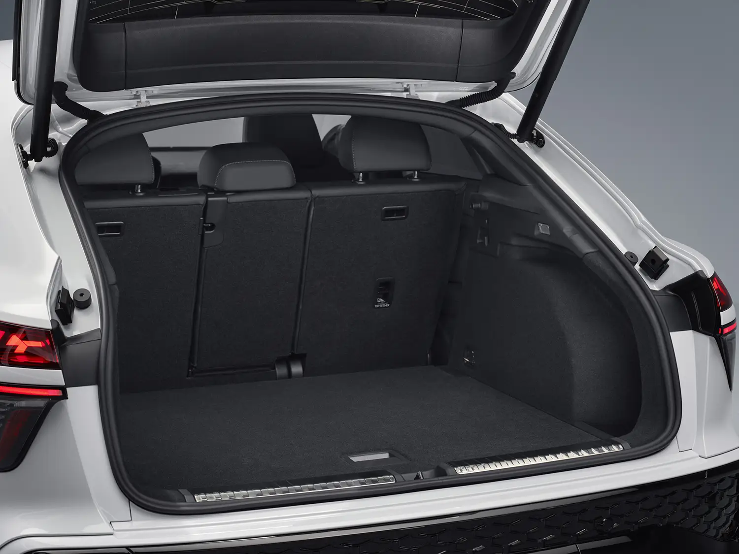 2026 Audi Q3 Sportback e-hybrid