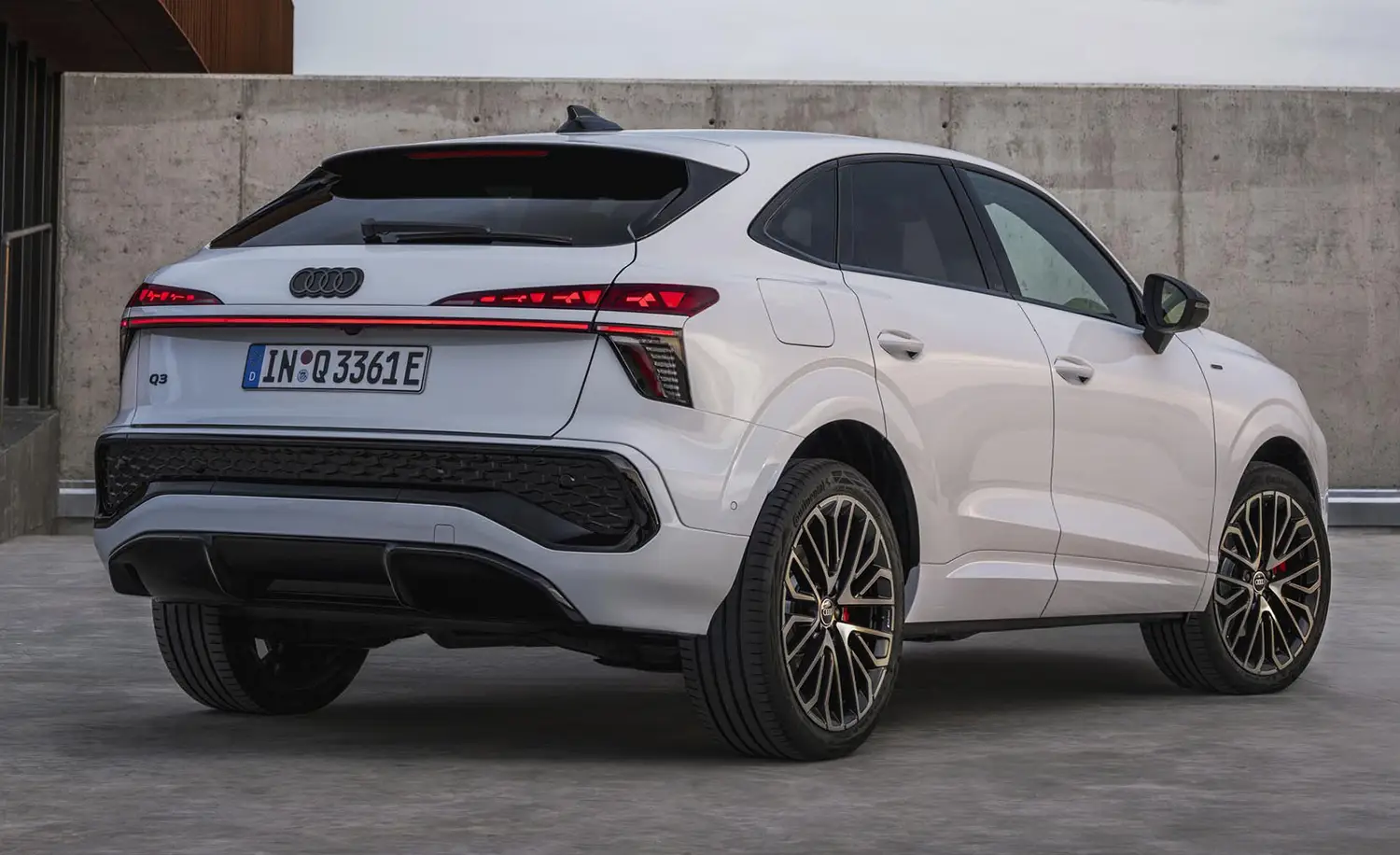 2026 Audi Q3 Sportback e-hybrid