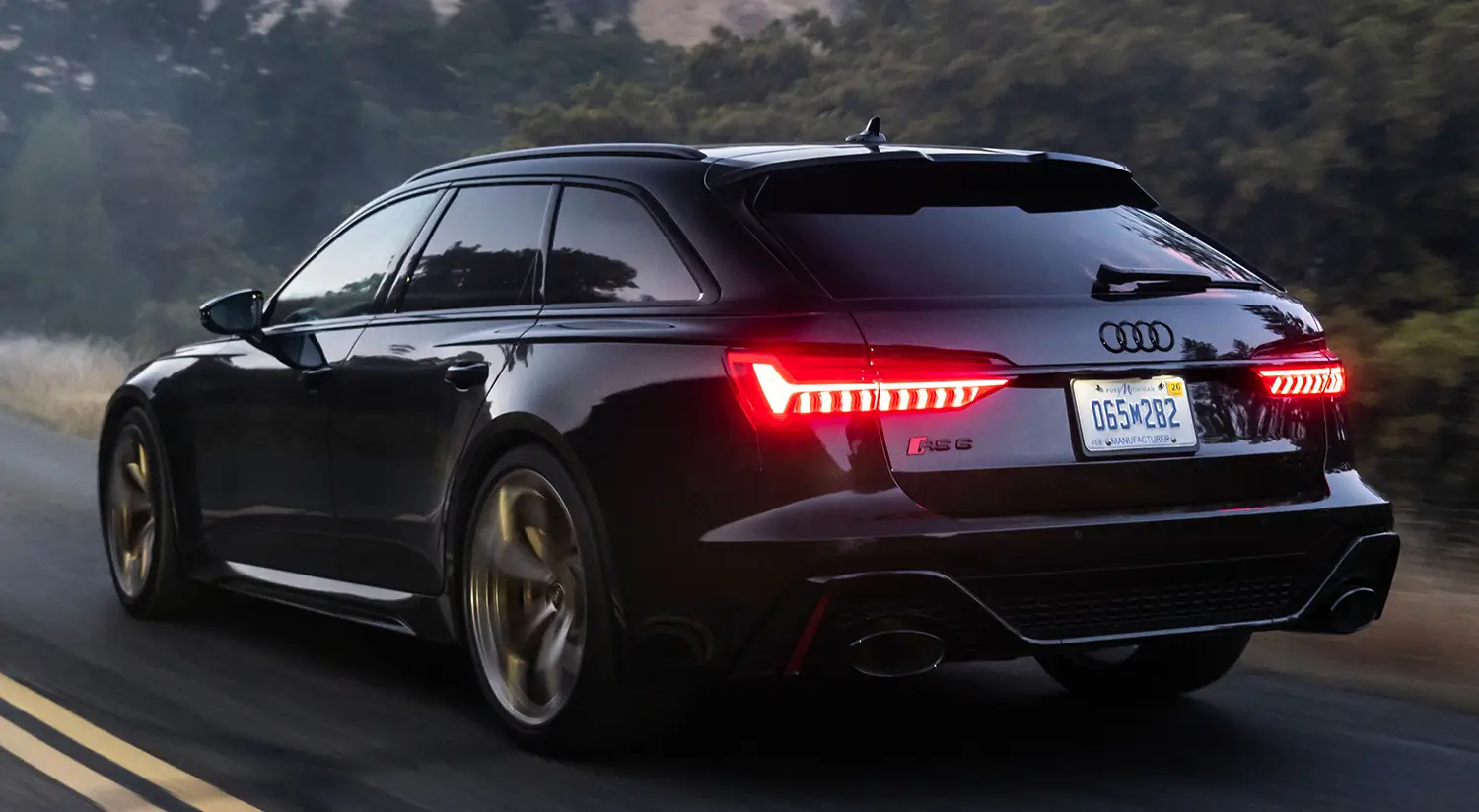 2026 Audi RS 6 Avant performance 