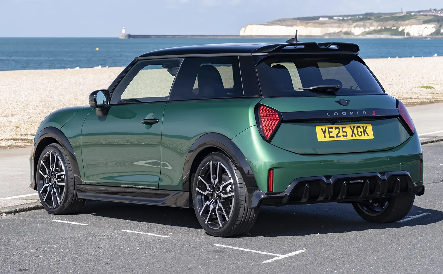 MINI Cooper S 5-Door John Cooper Works