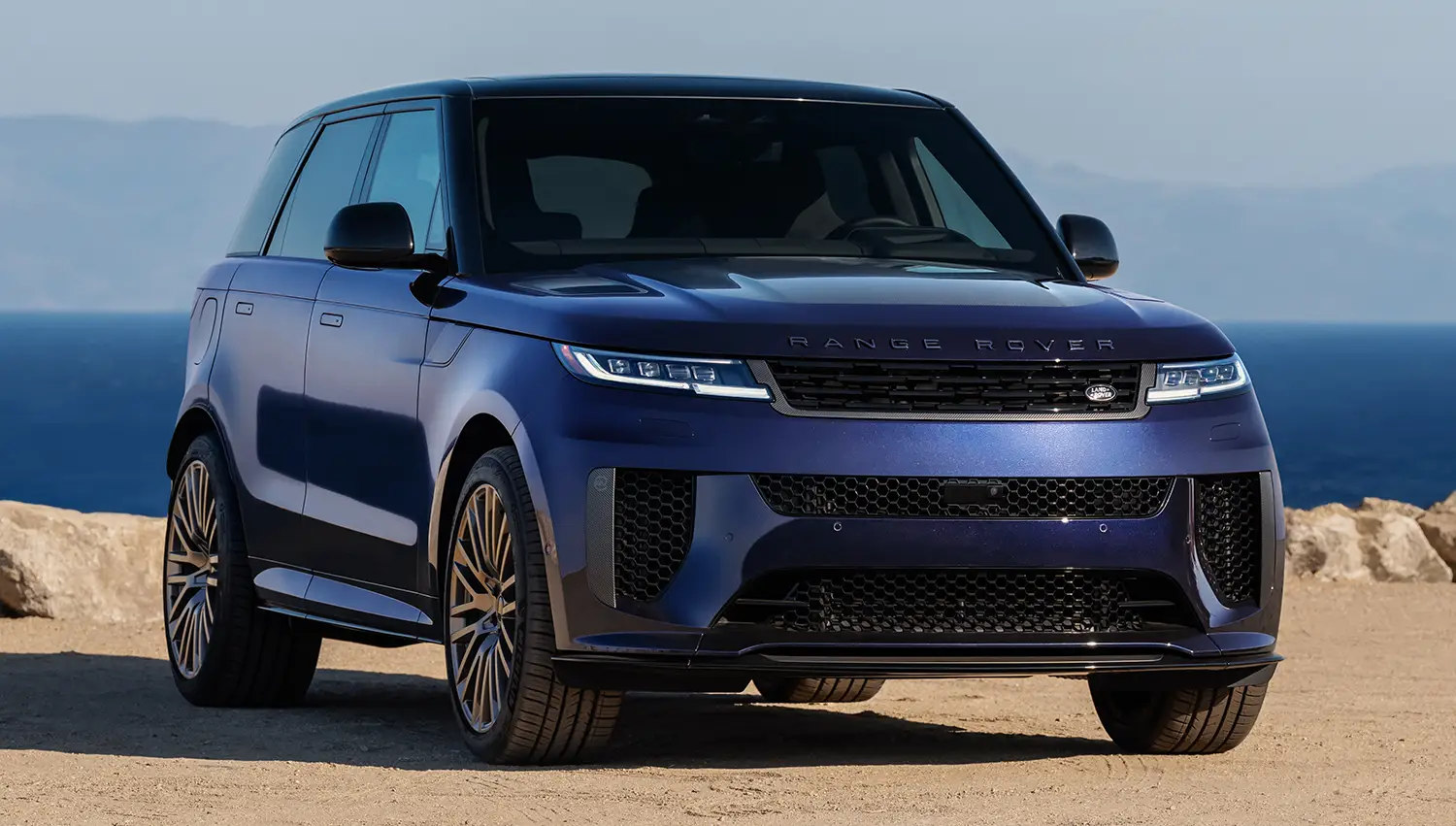Range Rover Sport SV Nocturne Redefines Personalisation Range Rover Sport SV Nocturne Redefines Personalisation