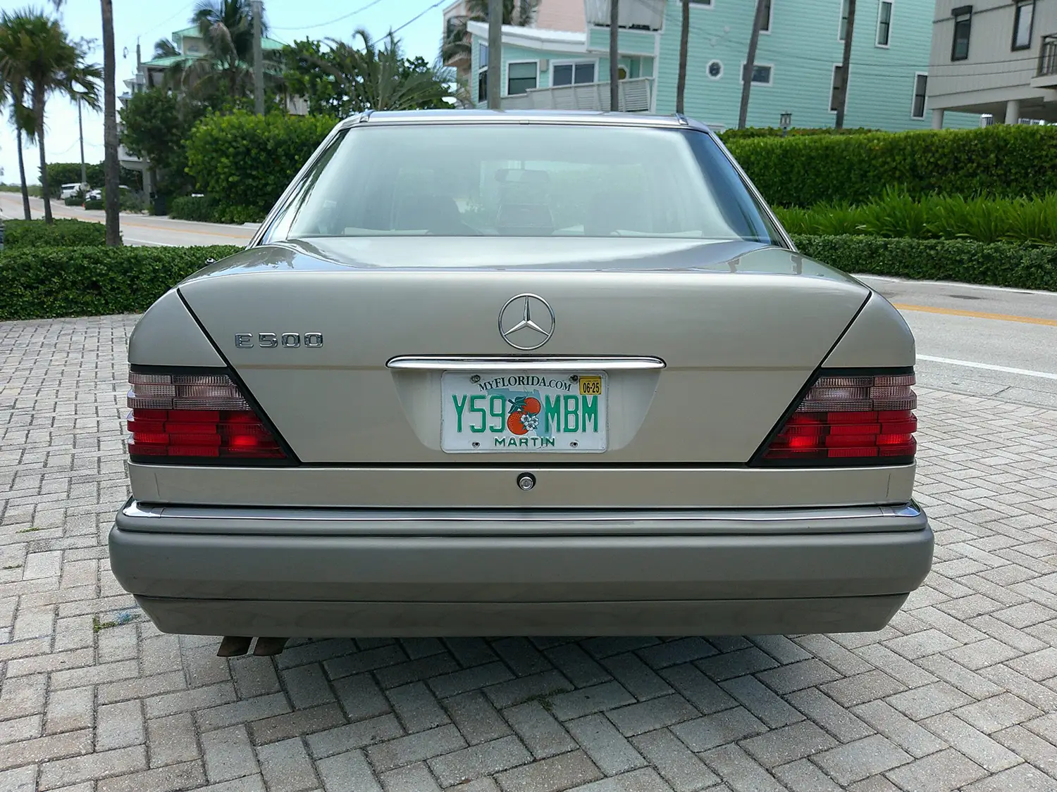 1994 Mercedes-Benz E500