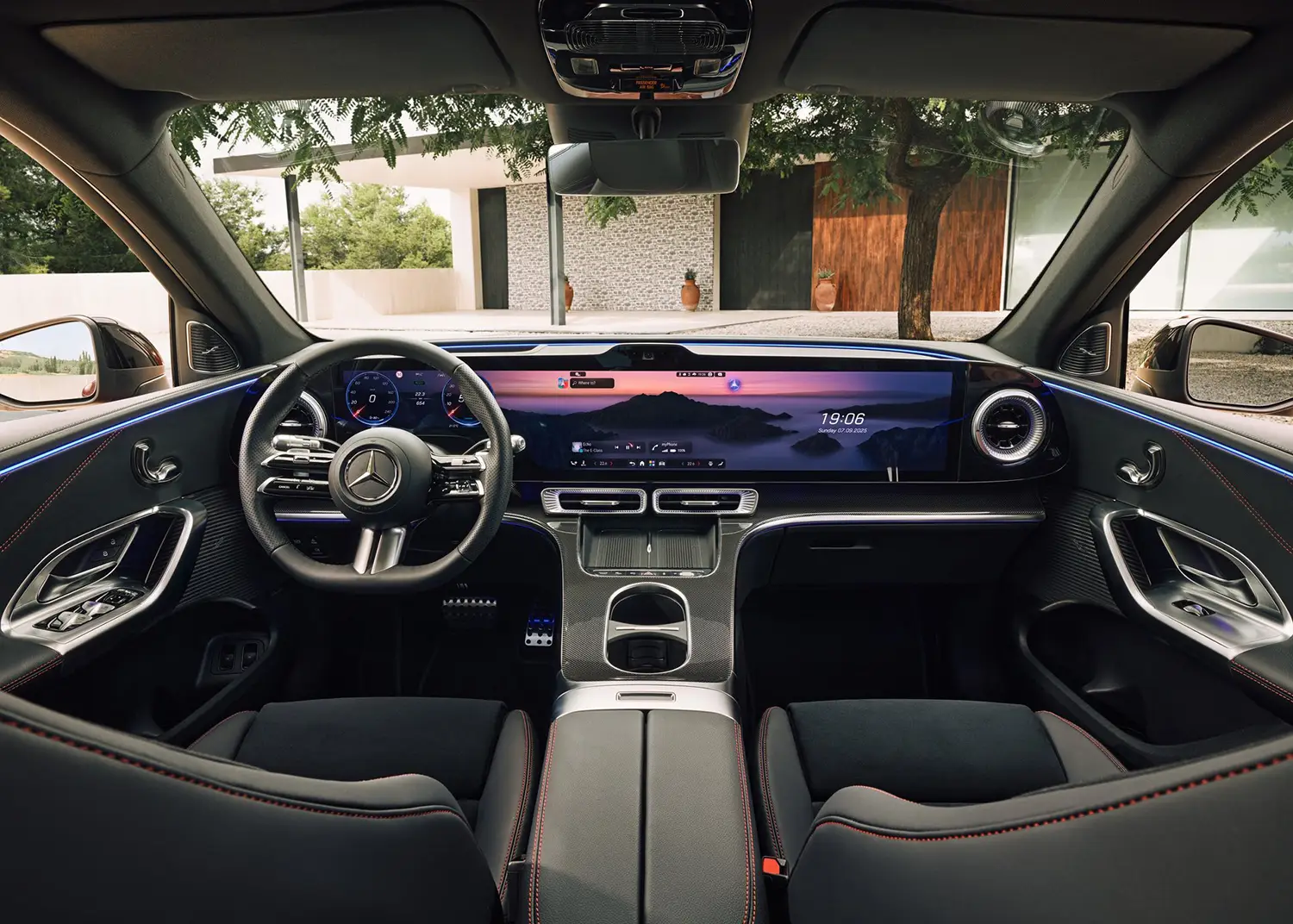 2026 Mercedes-Benz GLC EV