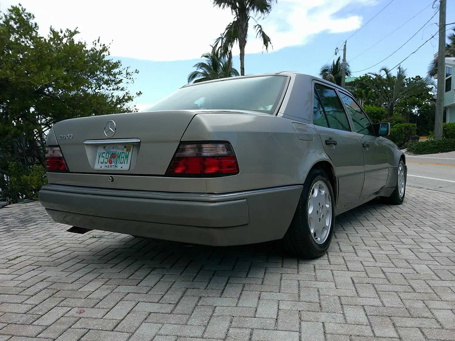 1994 Mercedes-Benz E500