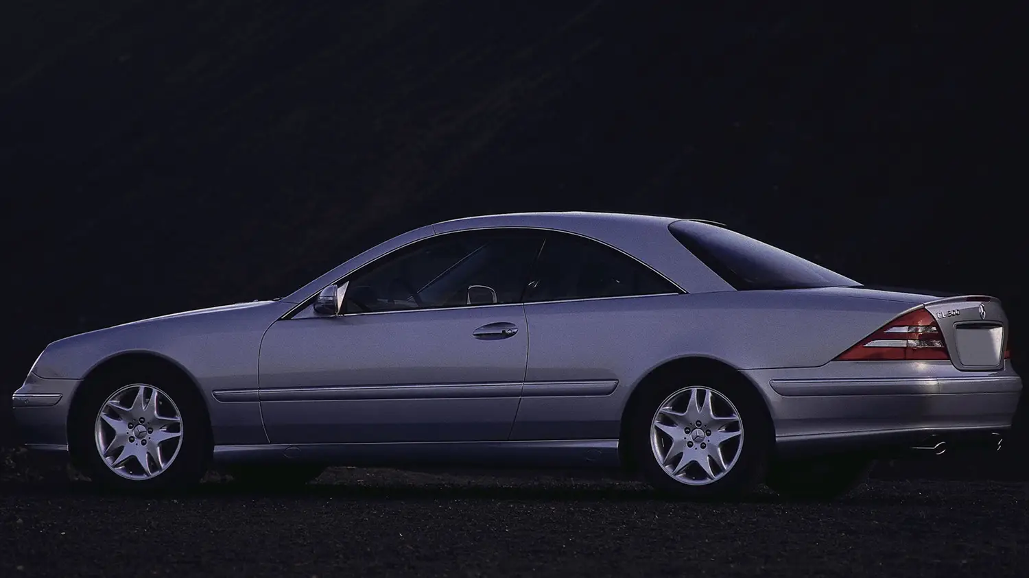 2000 Mercedes-Benz CL500