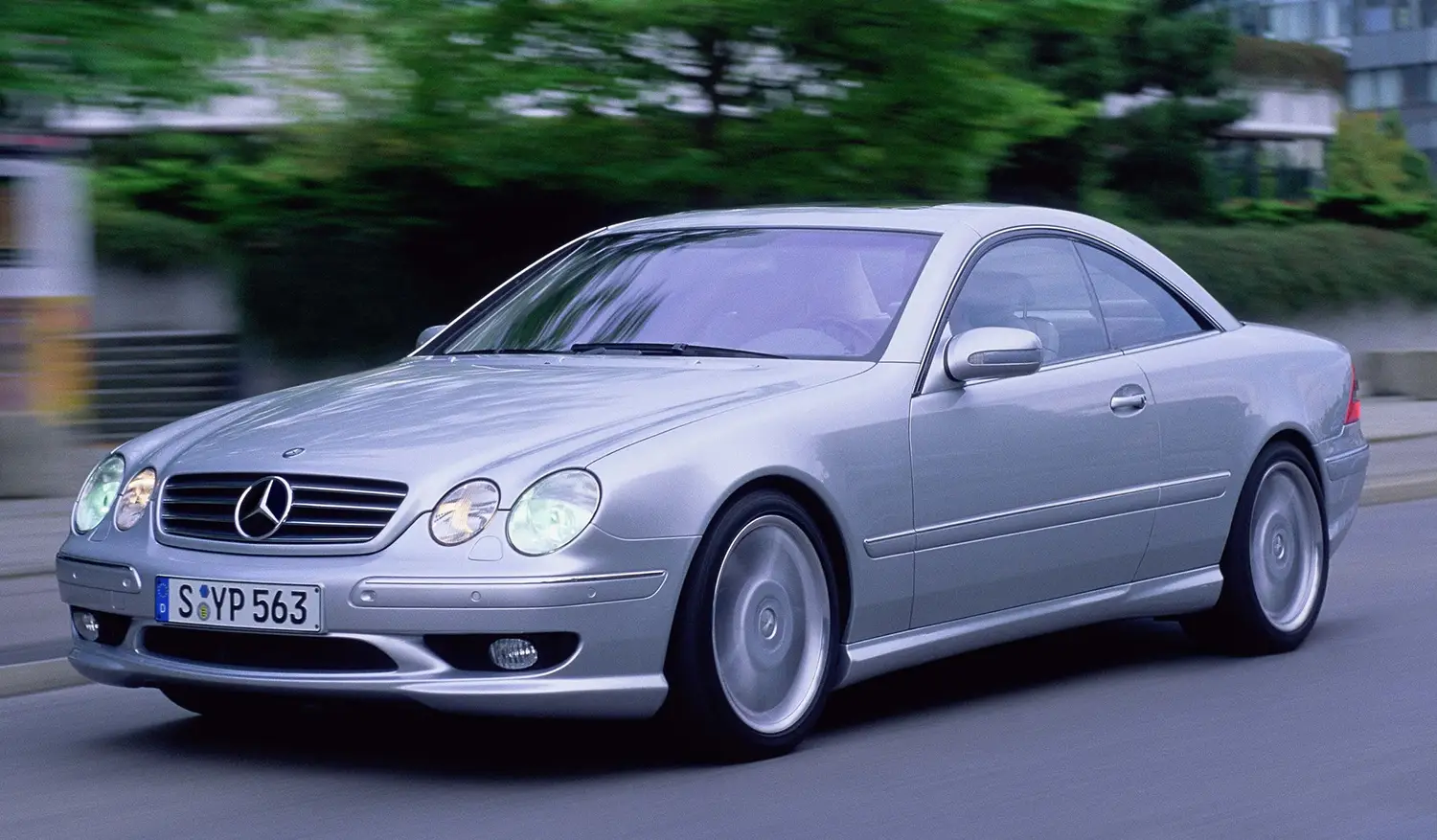 2000 Mercedes-Benz CL500