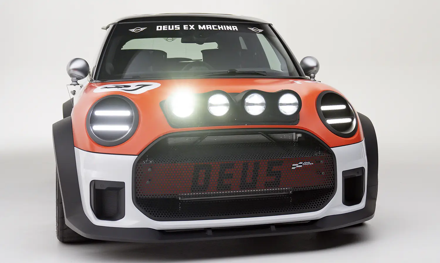 MINI JCW x Deus Ex Machina