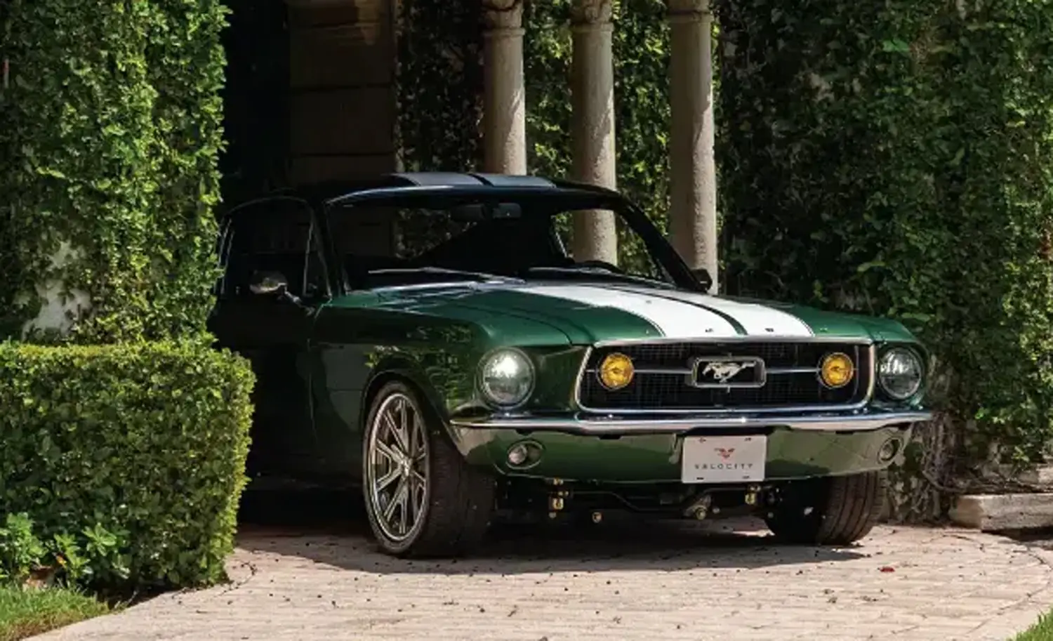 Velocity Ford Mustang 1967-68