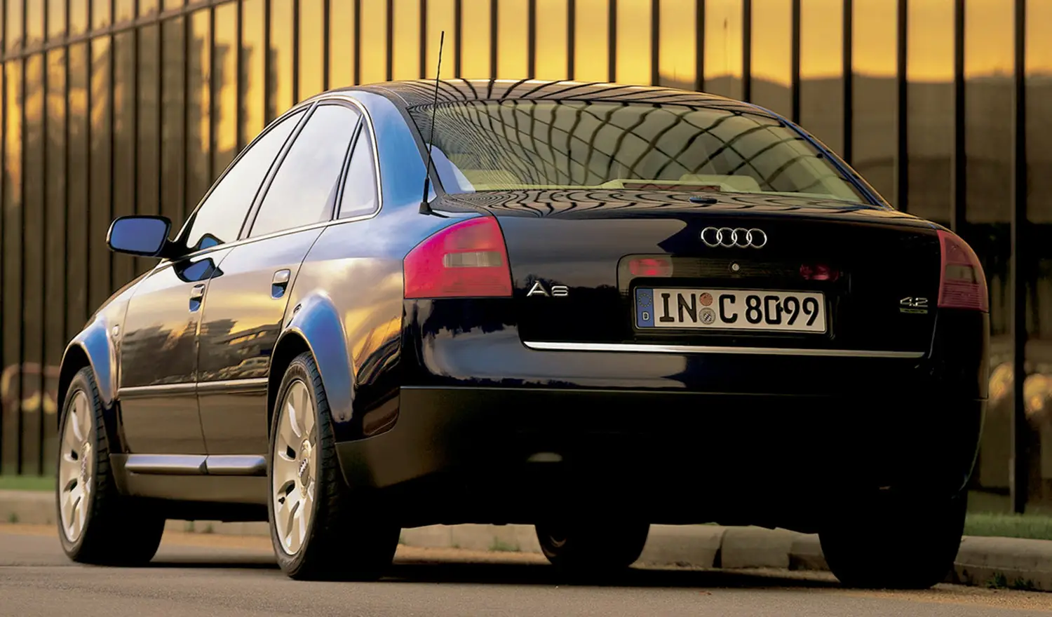 1999 Audi A6 4.2 quattro