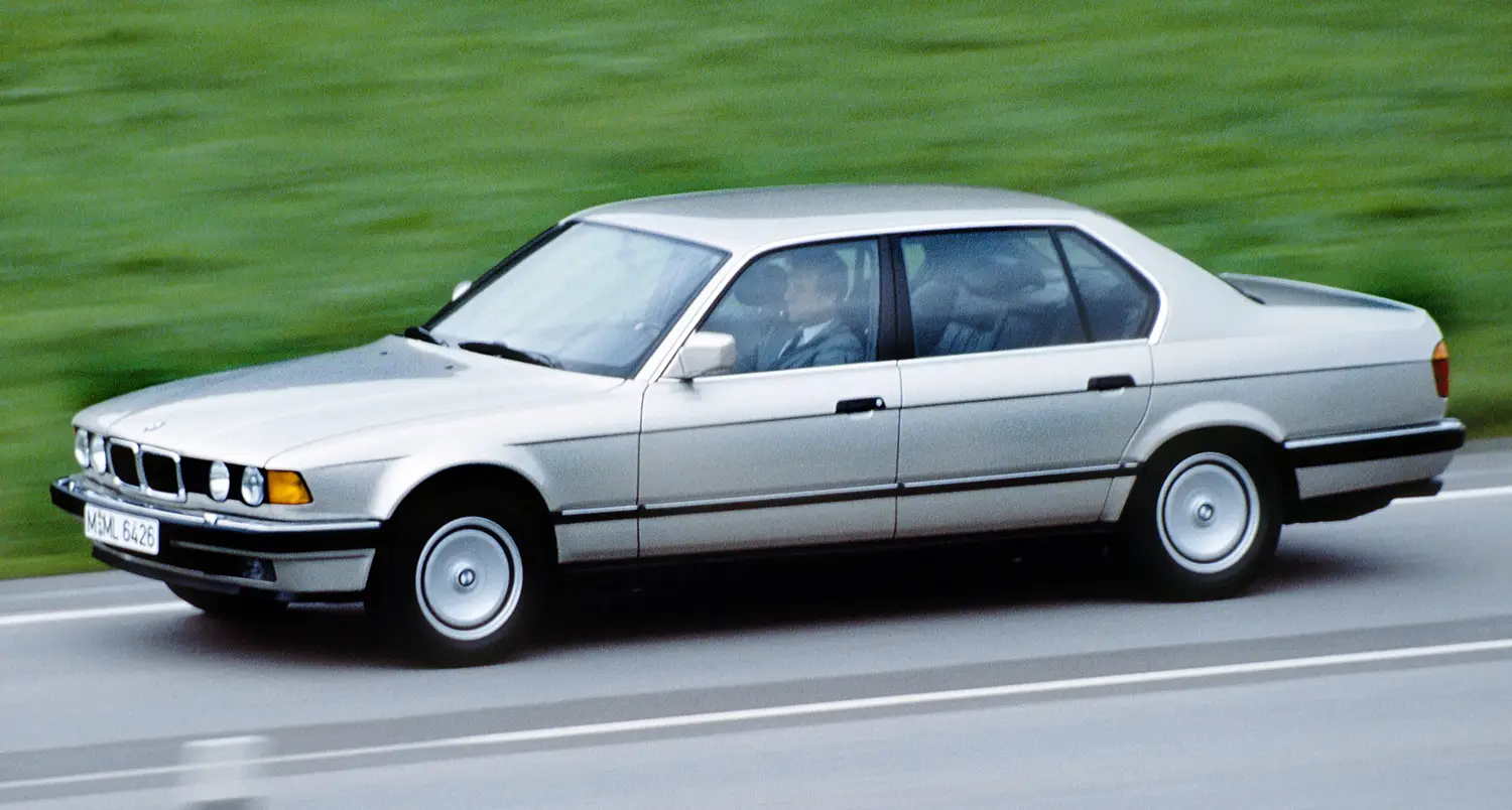 BMW 750iL E32
