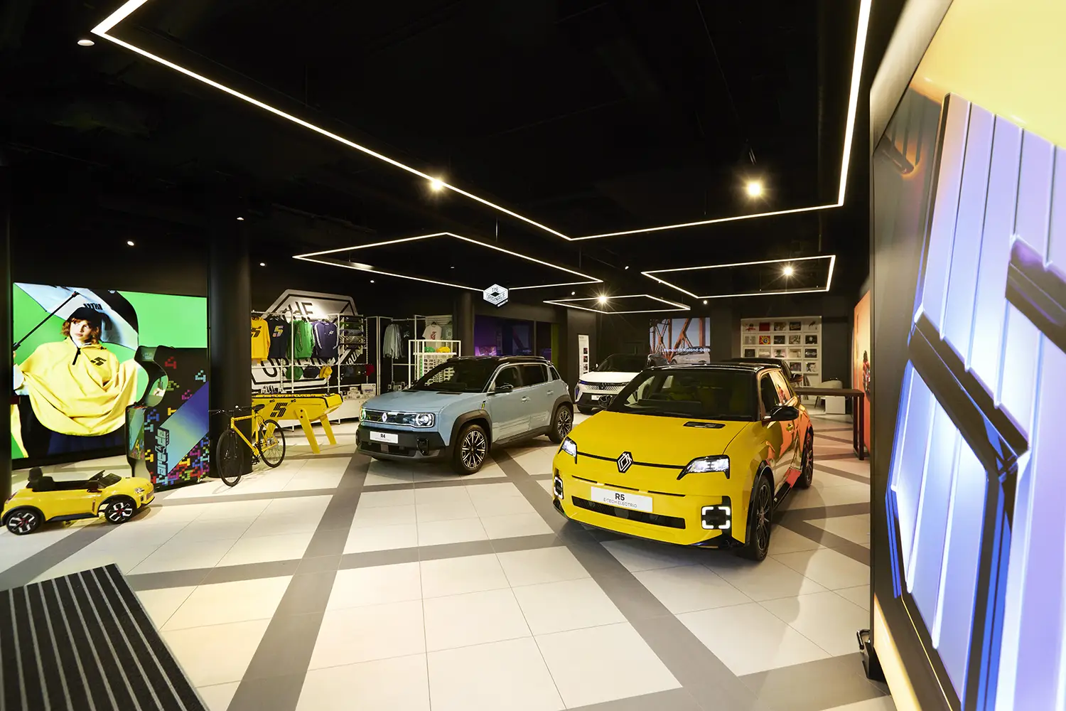 Renault rnlt concept store Battersea