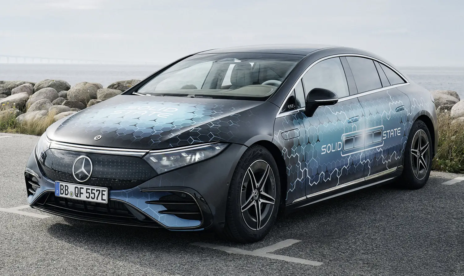 Mercedes-Benz EQS solid-state battery