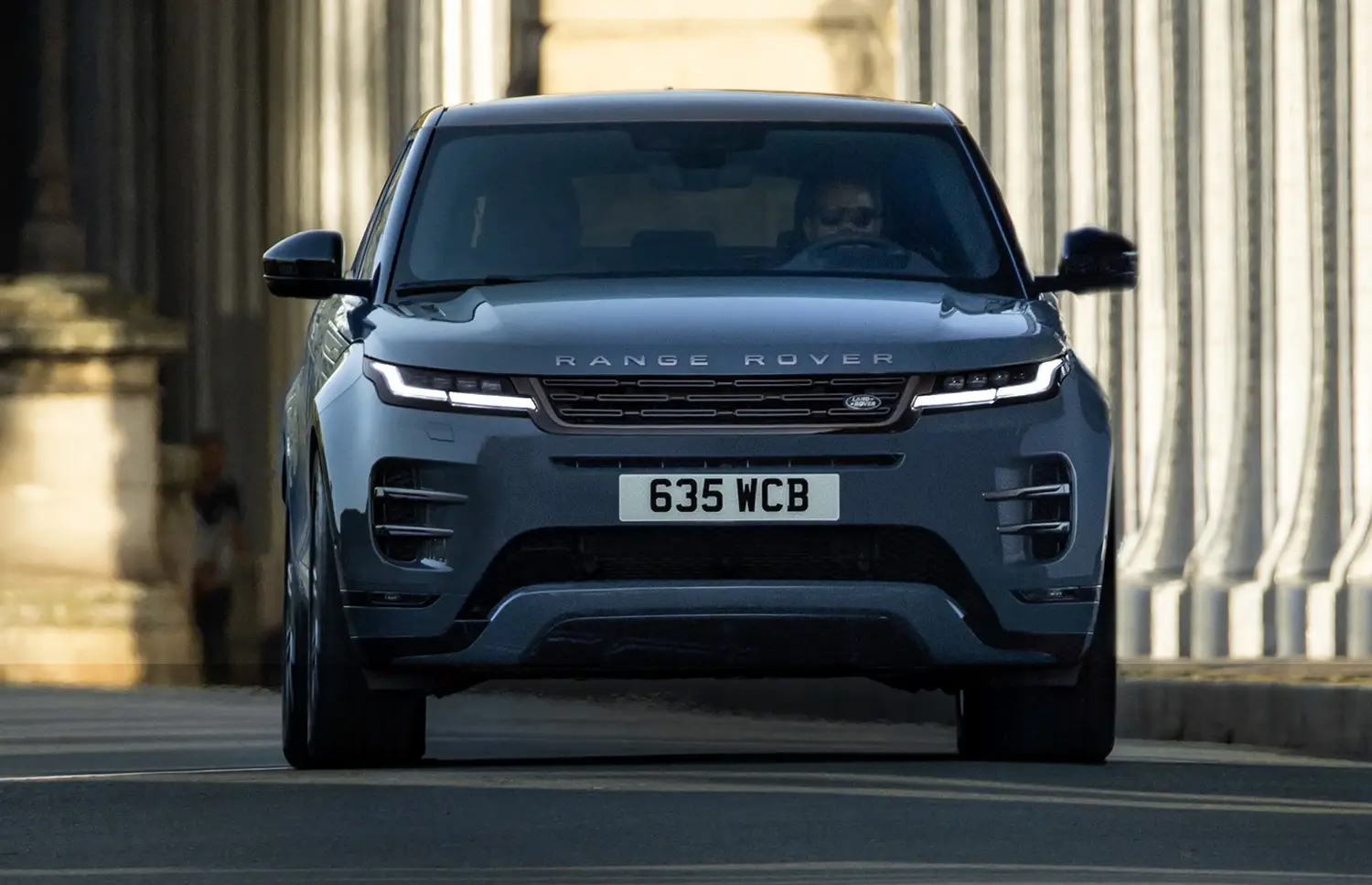 Range Rover Evoque Autobiography P300e