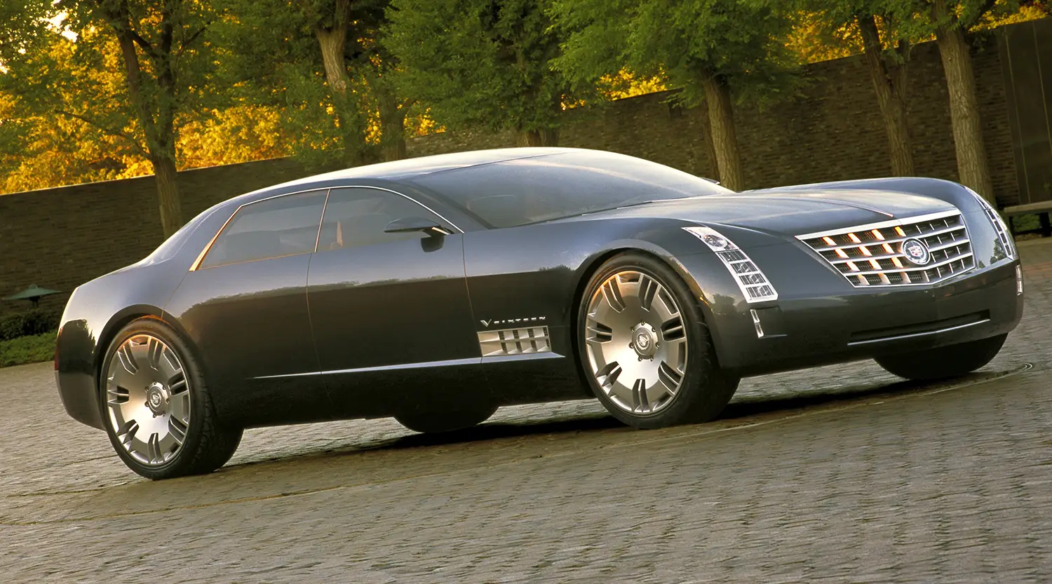 2003 Cadillac Sixteen Concept