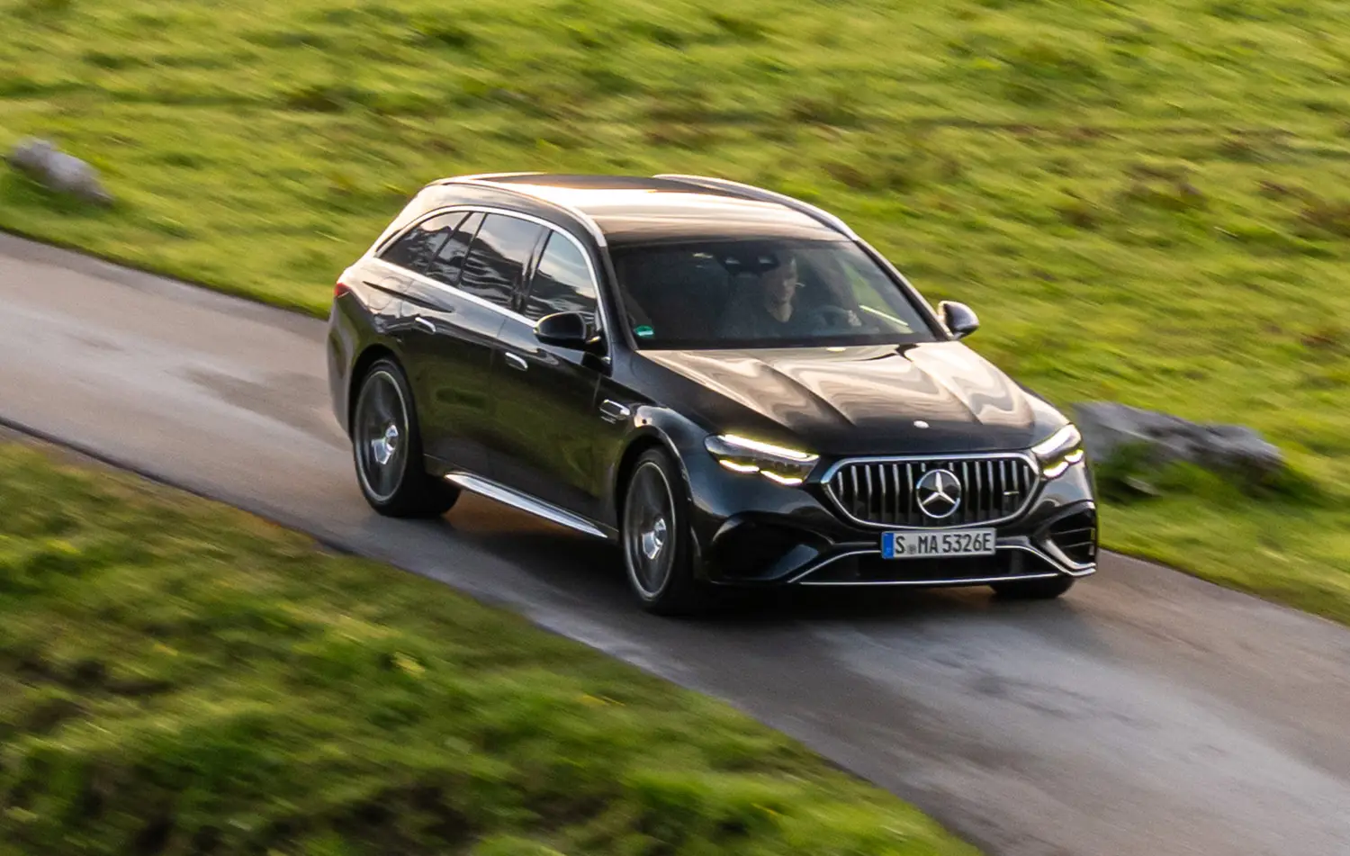 2026 Mercedes-AMG E 53 HYBRID Wagon