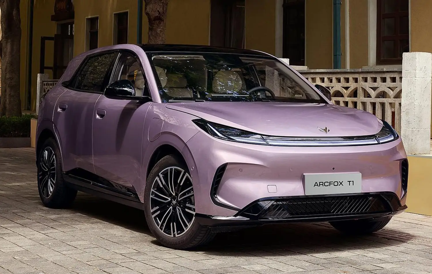 2026 BAIC ArcFox T1