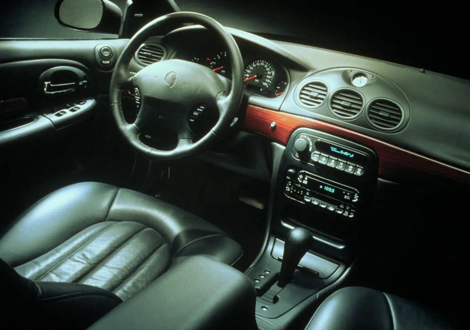1999 Chrysler 300M