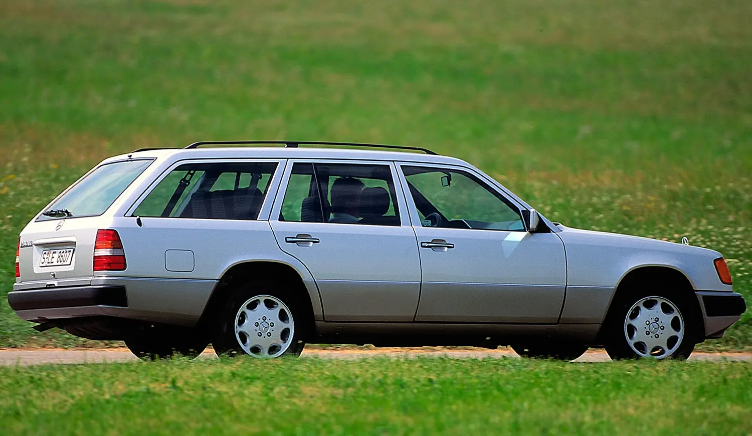 1988 Mercedes-Benz E-Class Estate