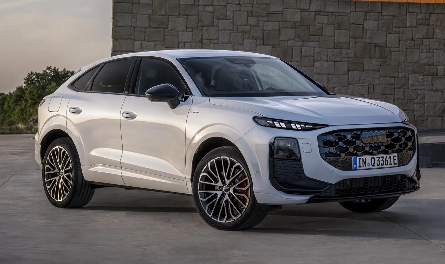 2026 Audi Q3 Sportback e-hybrid