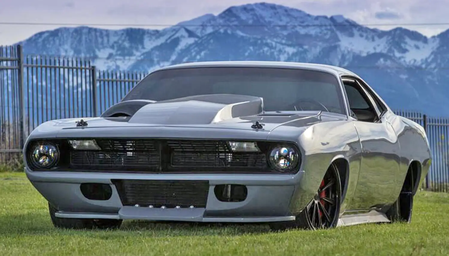 1970 Plymouth Cuda by Weaver Customs
