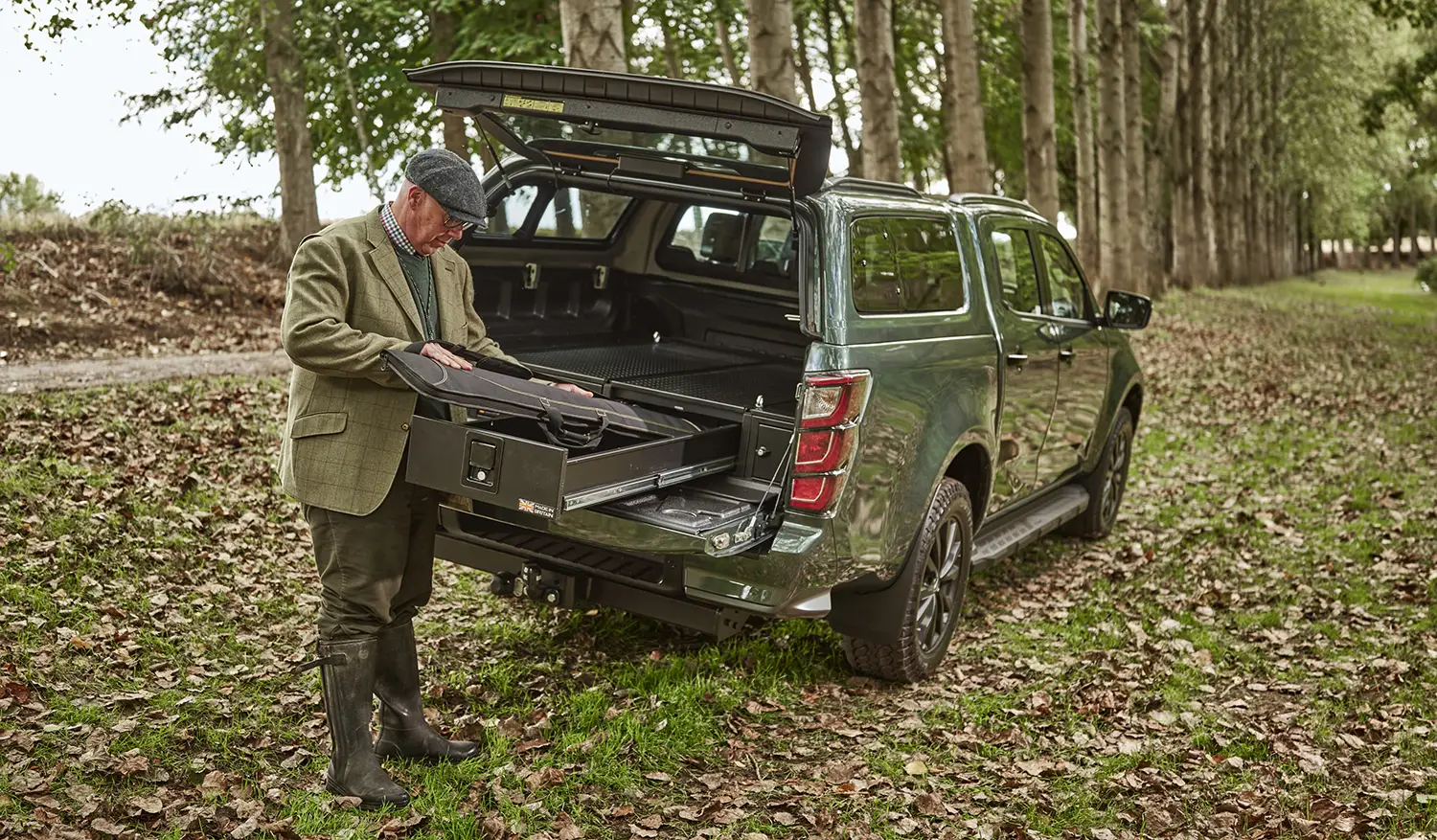 Isuzu D-Max Huntsman Accessory Pack Isuzu D-Max Huntsman Accessory Pack