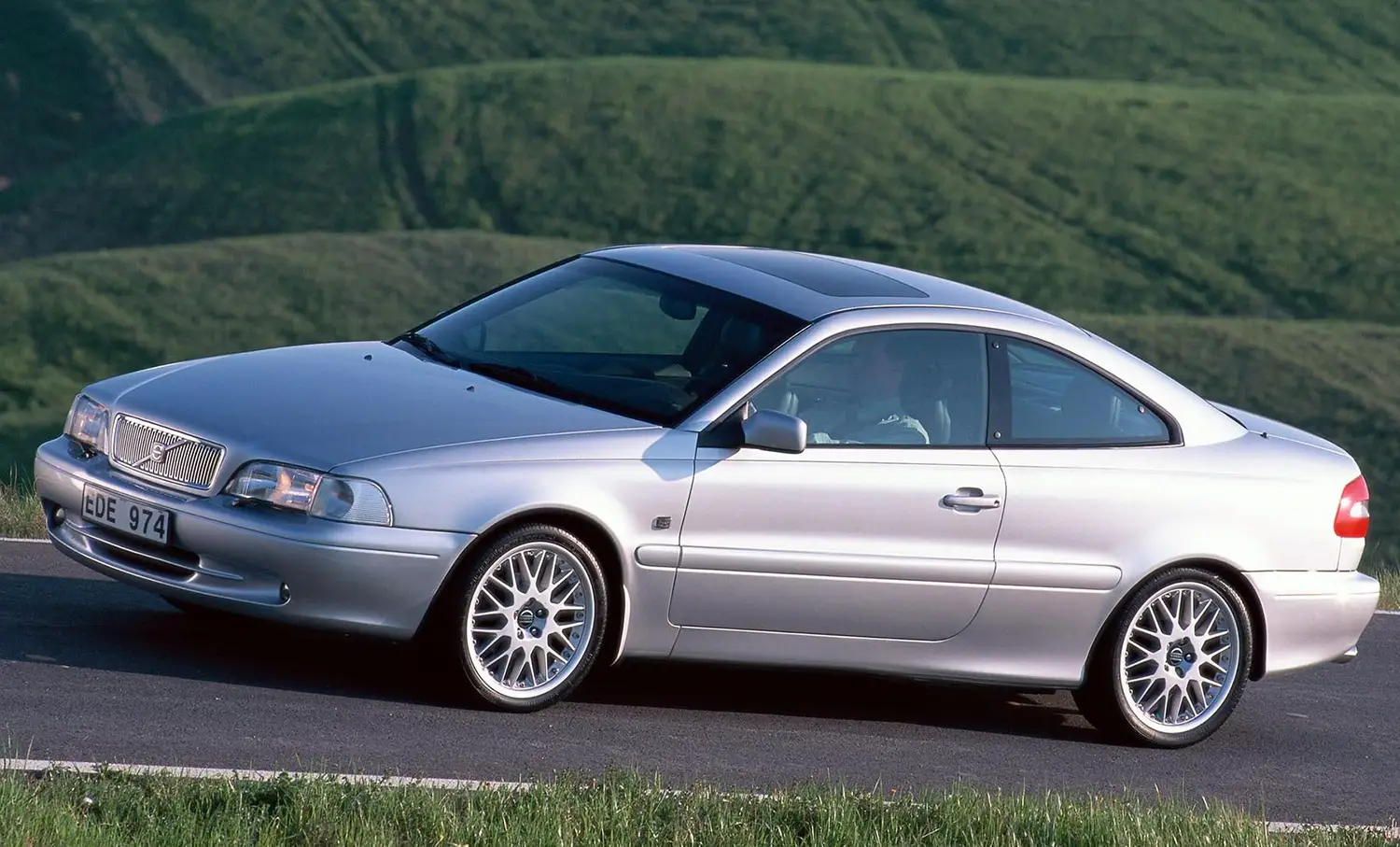 2001 Volvo C70 Coupe 2001 Volvo C70 Coupe