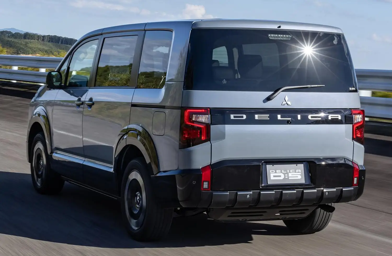 2025 Mitsubishi Delica D5 Concept
