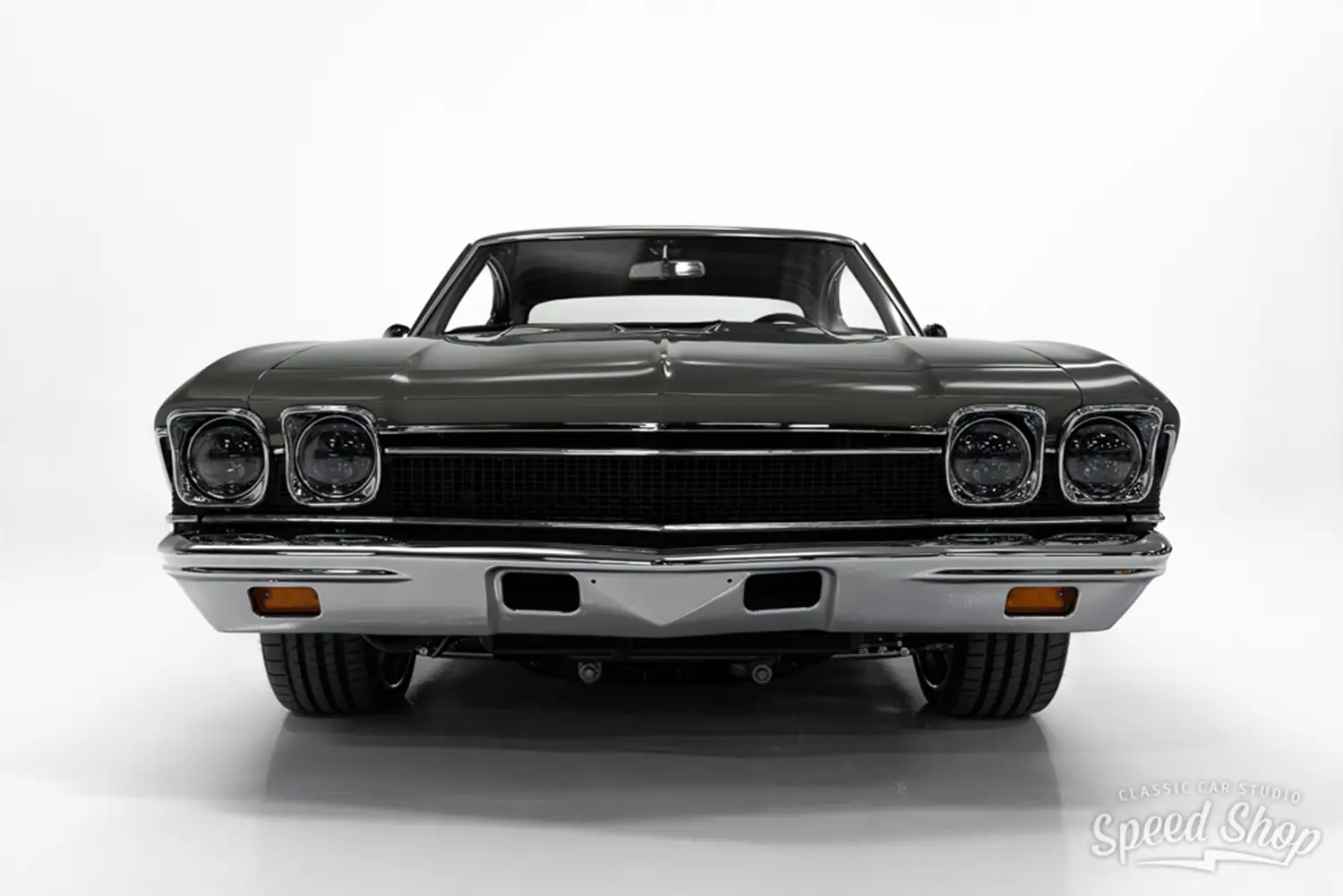 Classic Car Studio 1968 Chevrolet Chevelle SS