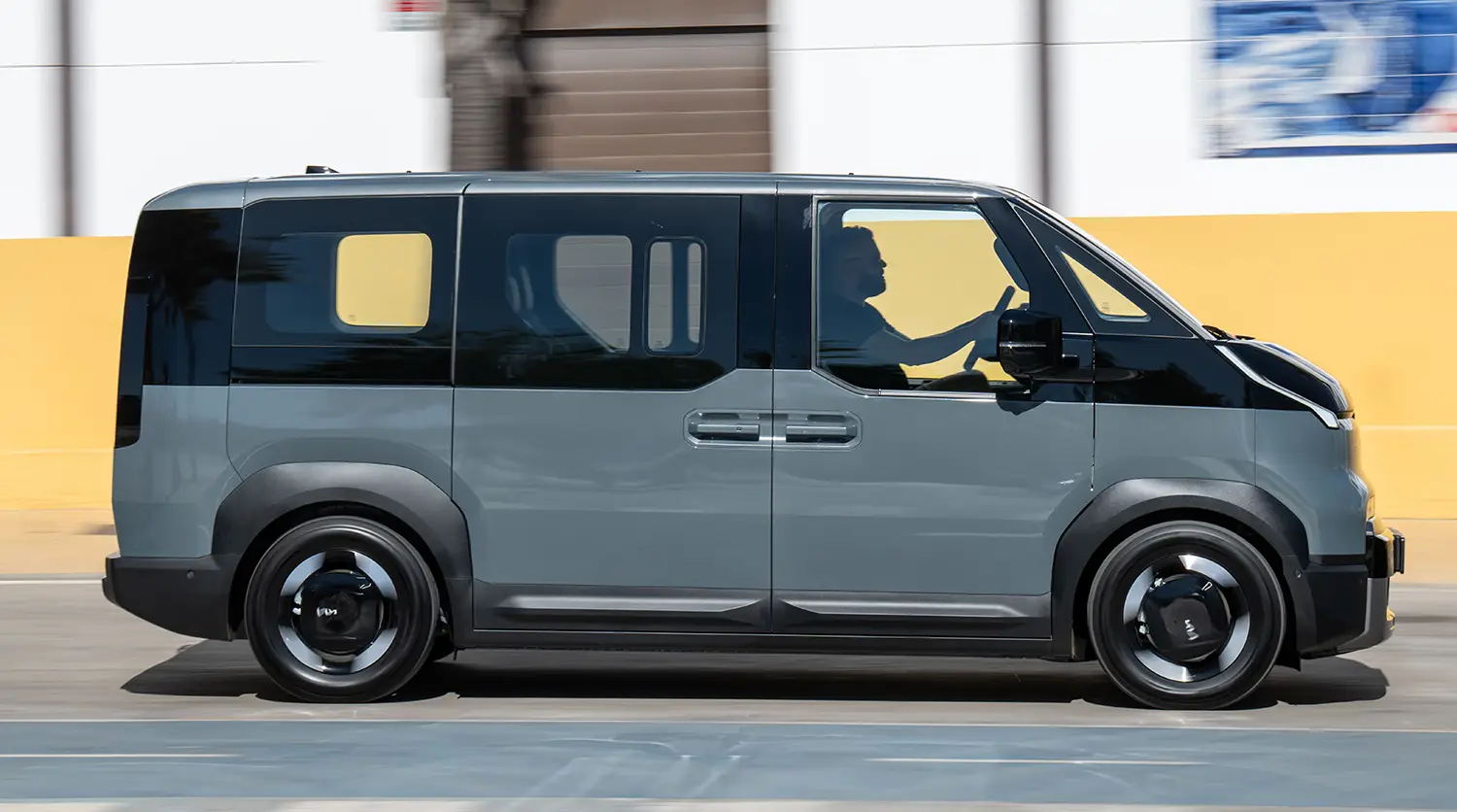 Kia PV5