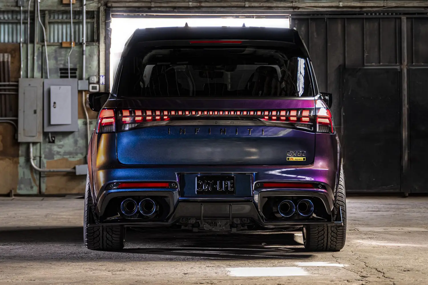 INFINITI QX80 R-Spec INFINITI QX80 R-Spec