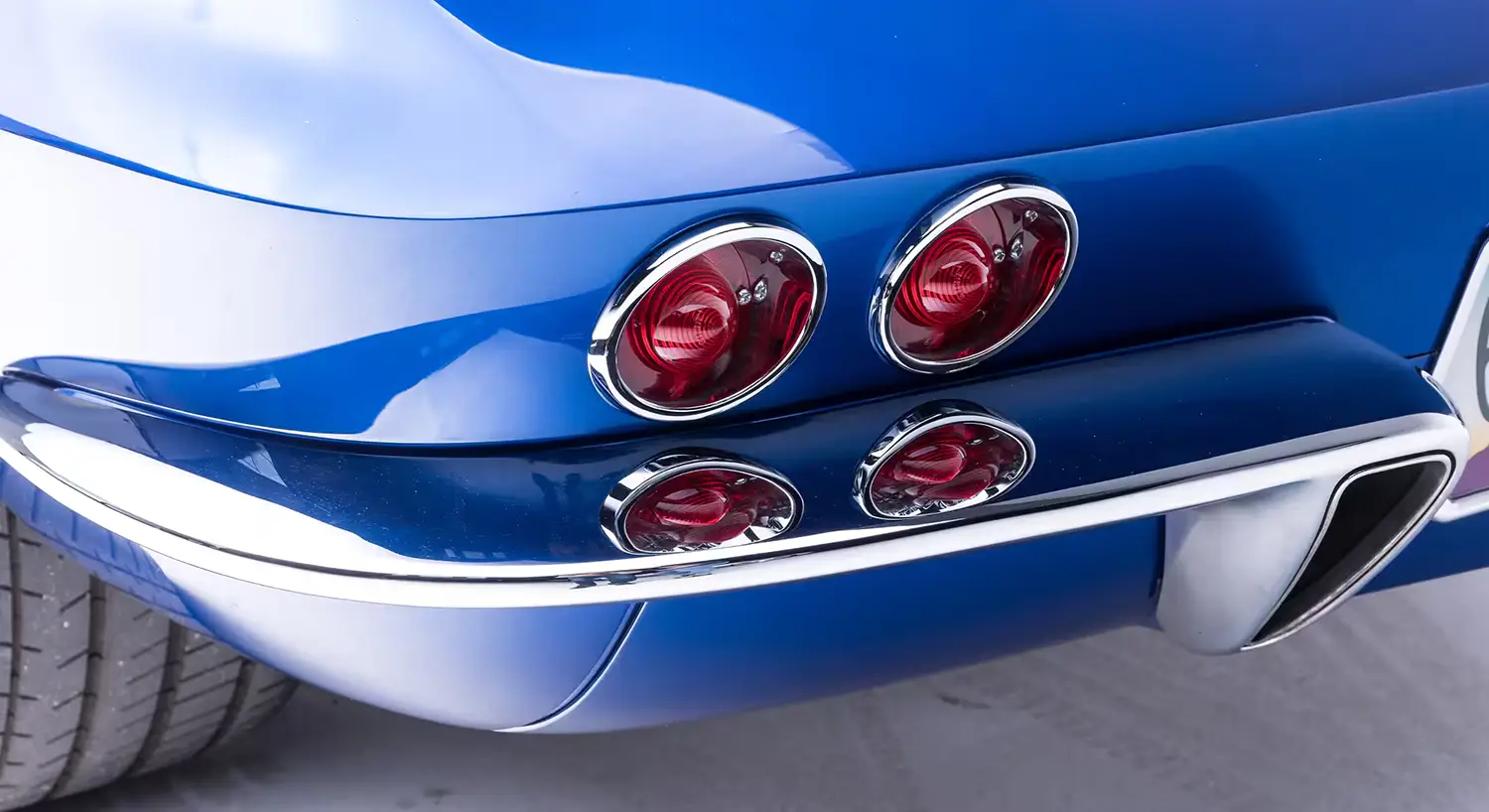 Kindig-It 1963 Split Window Corvette