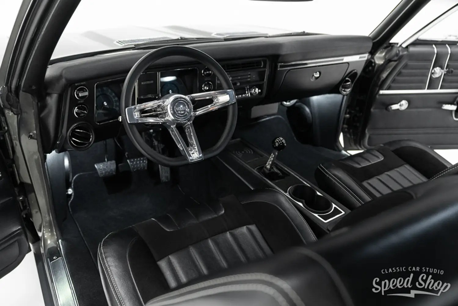 Classic Car Studio 1968 Chevrolet Chevelle SS