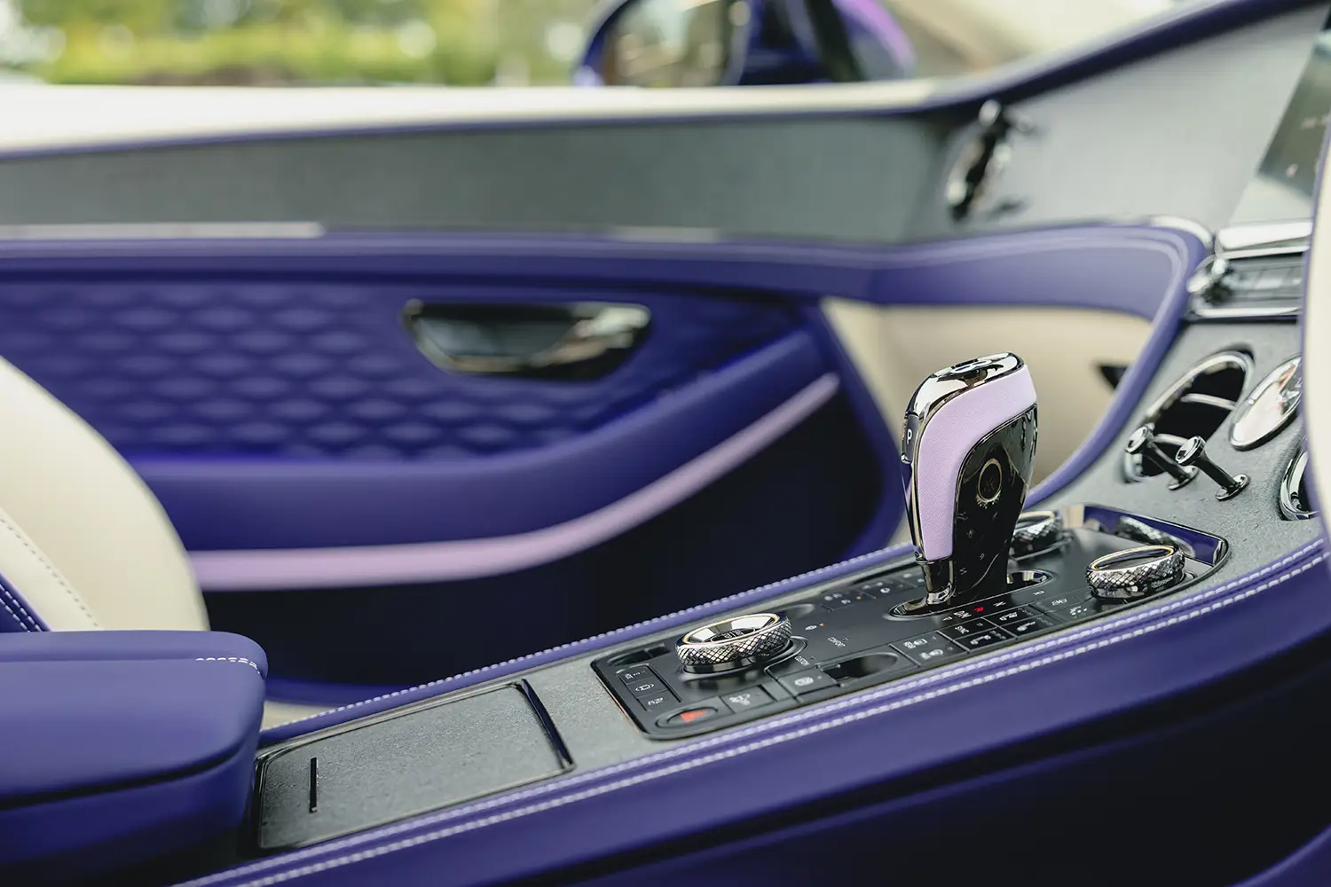 Bentley Continental GTC Speed Violette