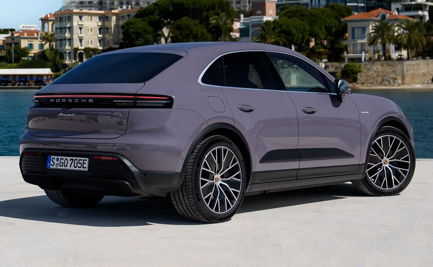 Porsche Macan 4