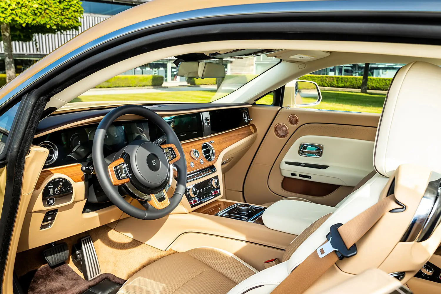 Rolls-Royce Spectre Bailey