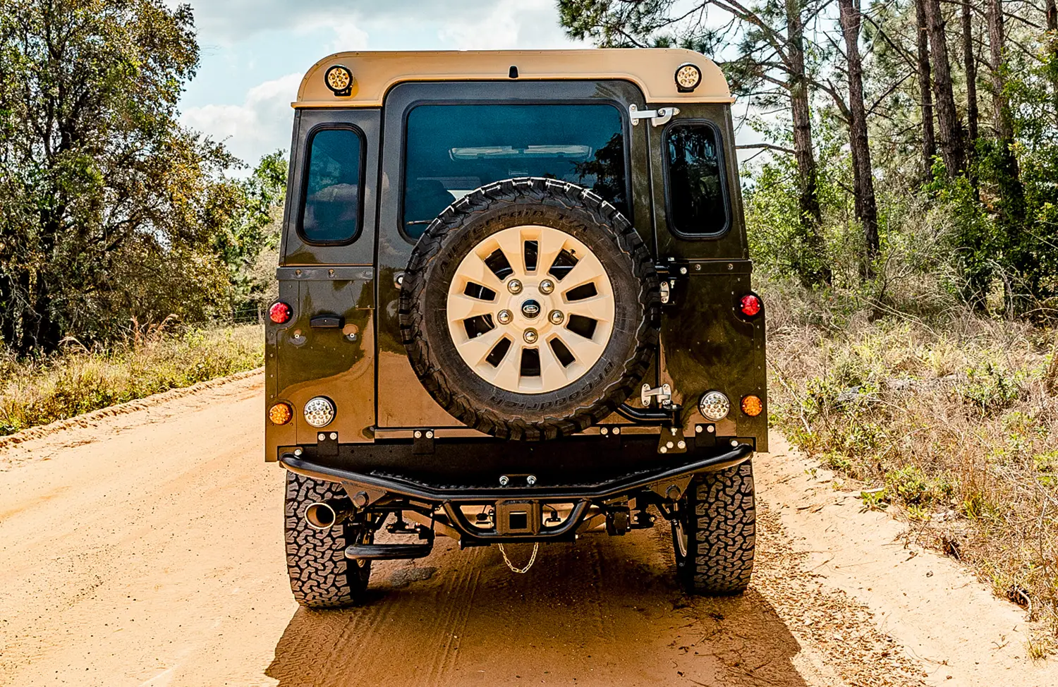 1995 Land Rover Defender 110 Project Daybreak