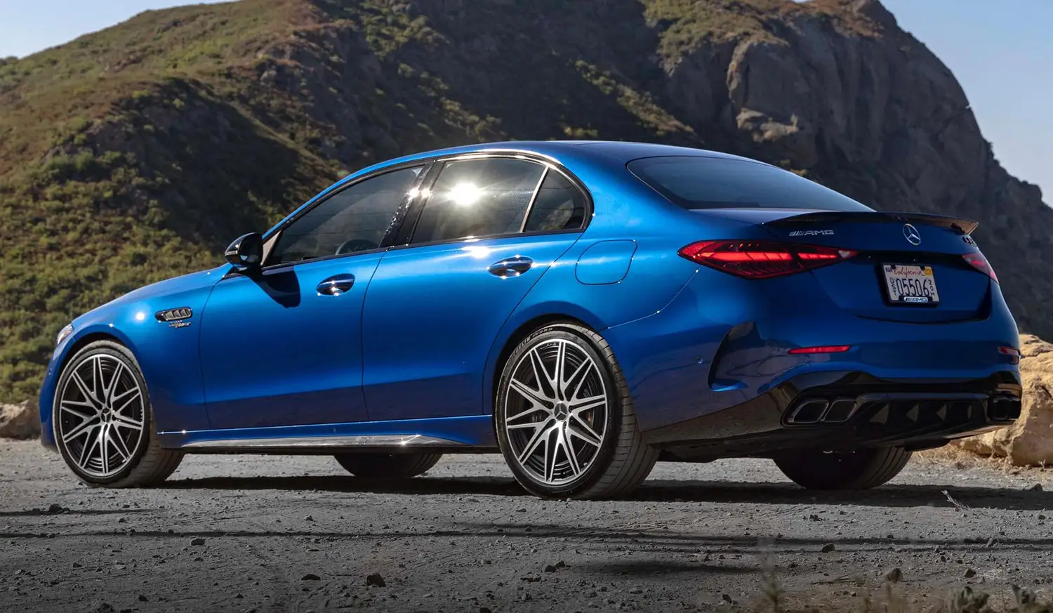 Mercedes-AMG C 63 S E PERFORMANCE Mercedes-AMG C 63 S E PERFORMANCE