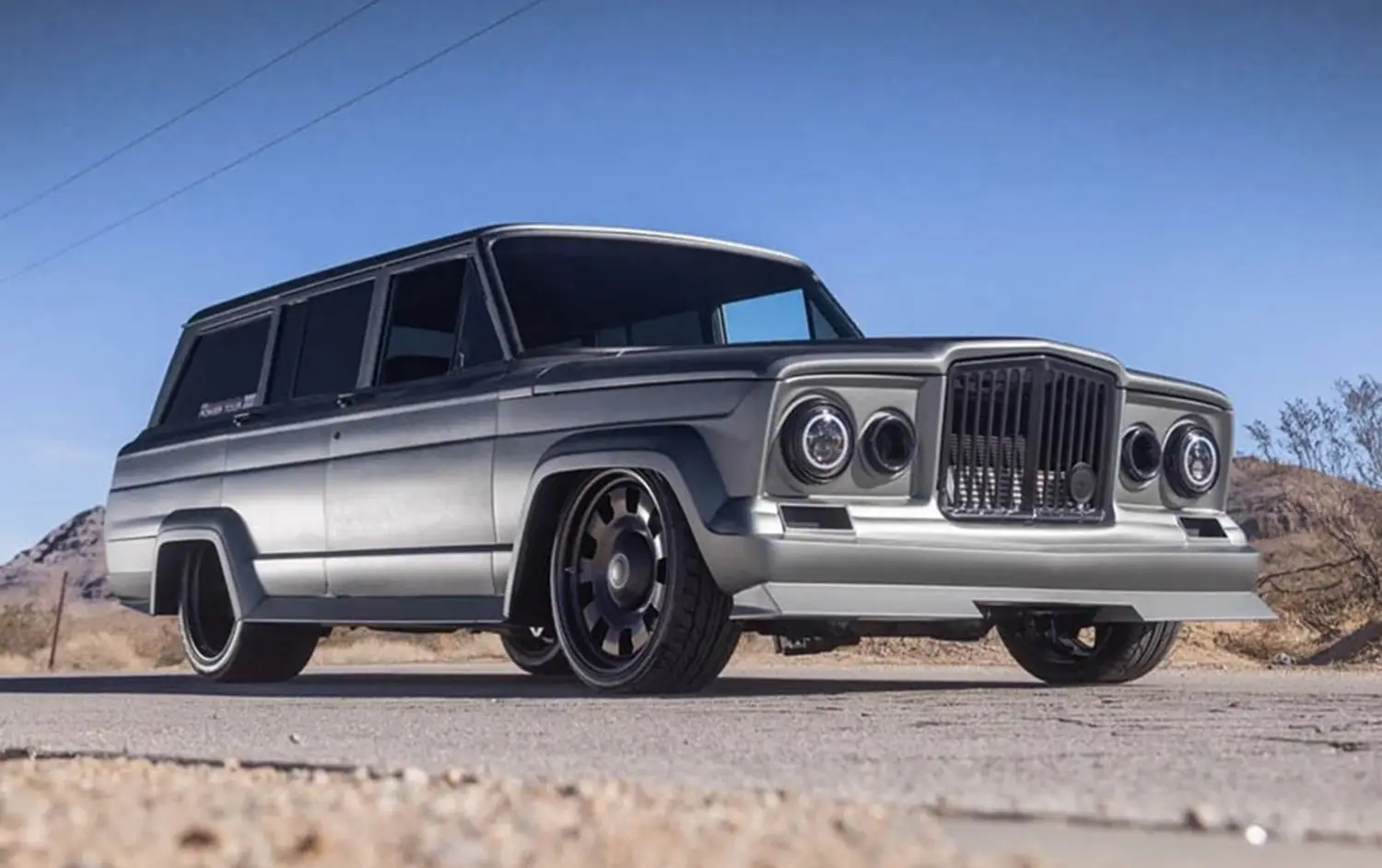 1975 Jeep Wagoneer by Weaver Customs