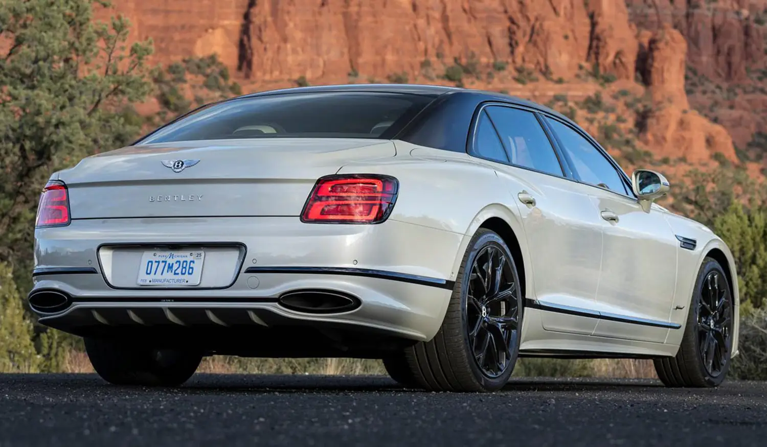 2025 Bentley Flying Spur Speed