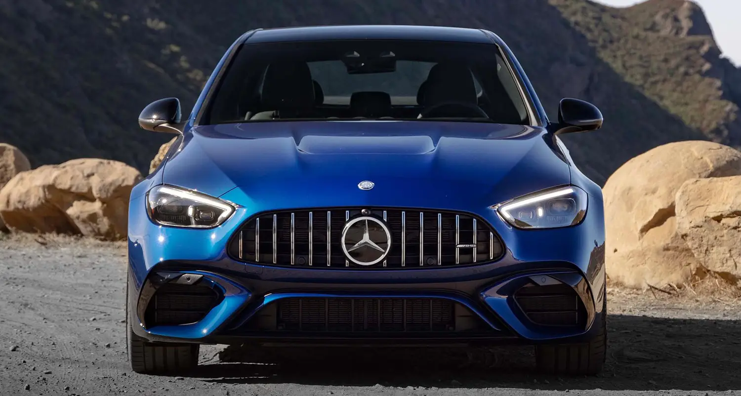 Mercedes-AMG C 63 S E PERFORMANCE Mercedes-AMG C 63 S E PERFORMANCE