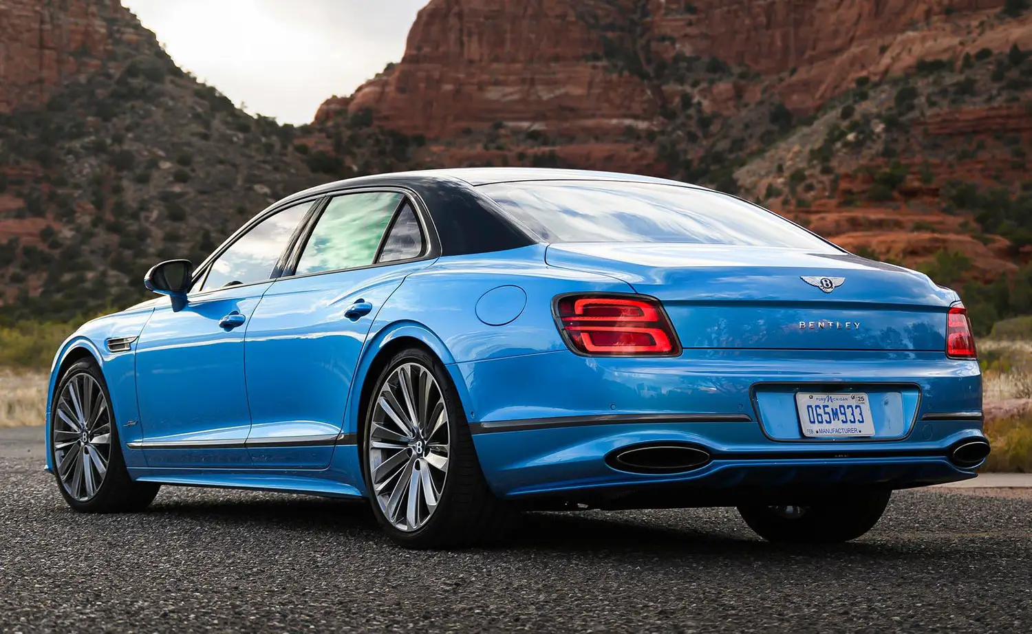 2025 Bentley Flying Spur Speed