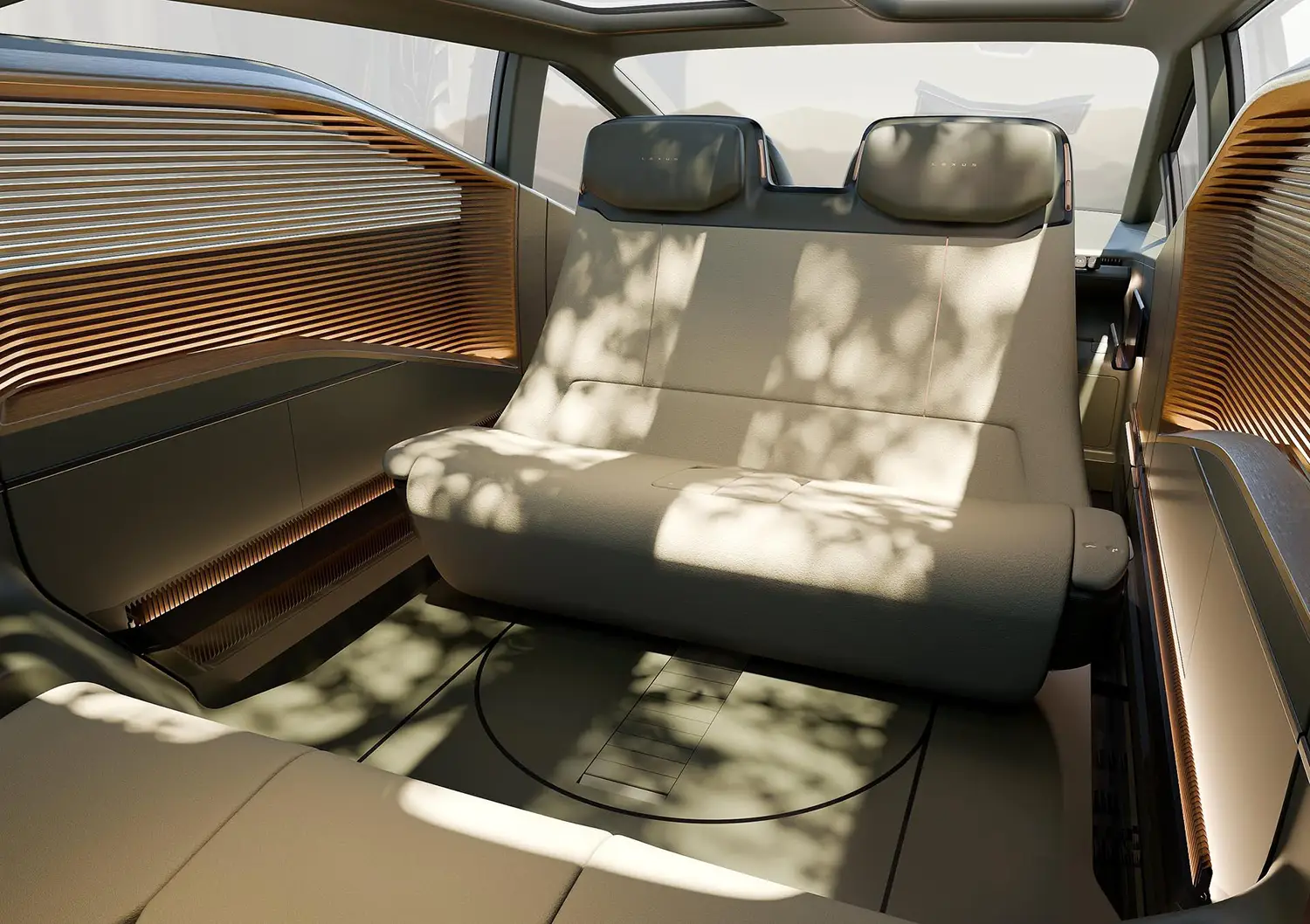 Lexus LS Six-Wheeled Van Concept Lexus LS Six-Wheeled Van Concept