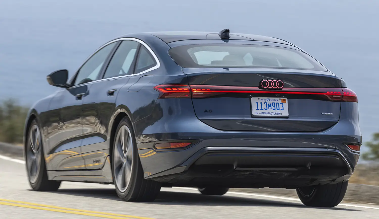 Audi A6 Sportback e-tron Quattro Audi A6 Sportback e-tron Quattro