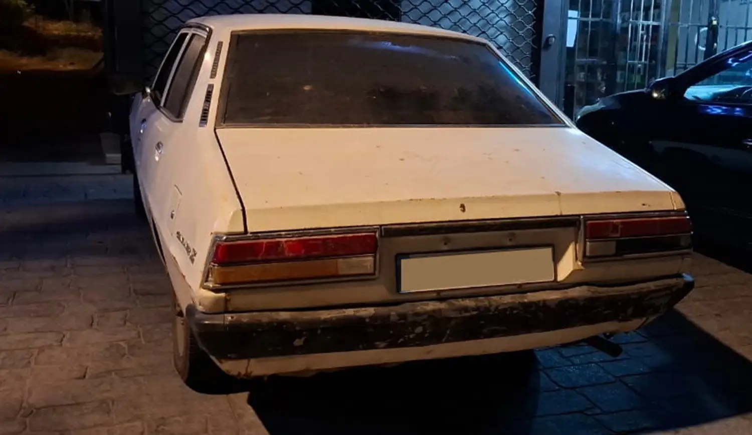 Third Generation Mitsubishi Galant Sigma