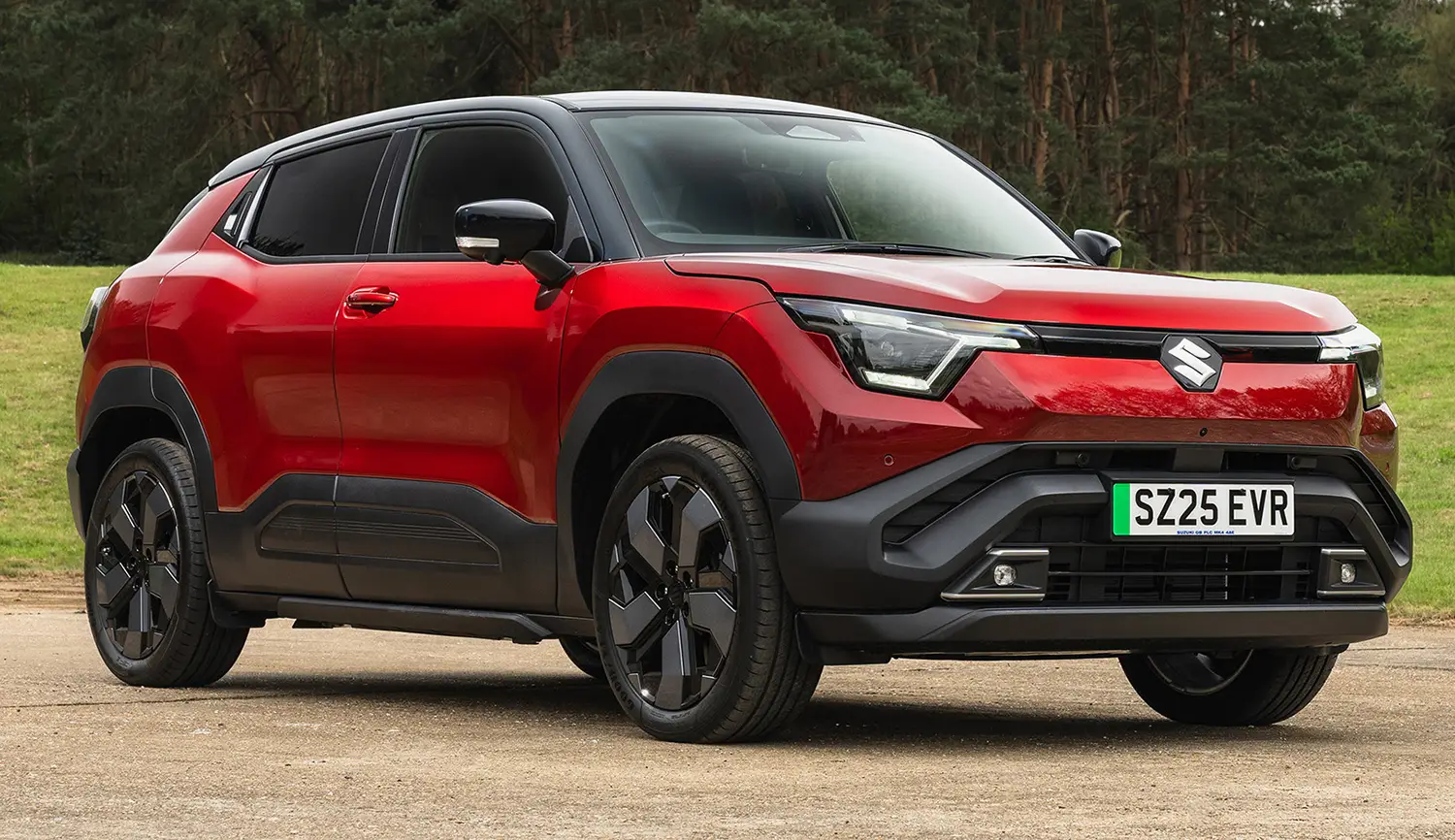 Ferrari F76Suzuki e VITARA Ferrari F76Suzuki e VITARA