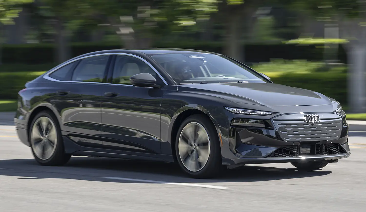 Audi A6 Sportback e-tron Quattro Audi A6 Sportback e-tron Quattro